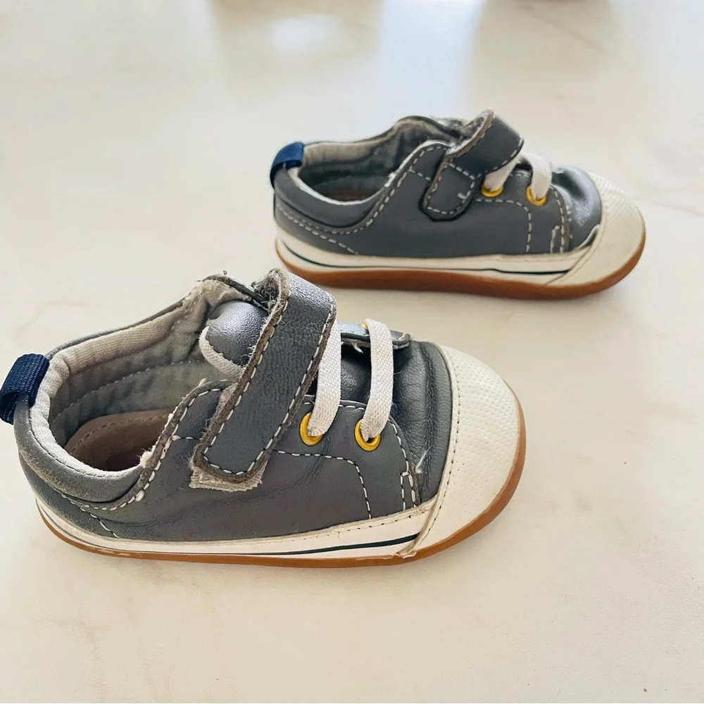 GUC See Kai Run Baby Shoes in Size 5 For Early Walkers